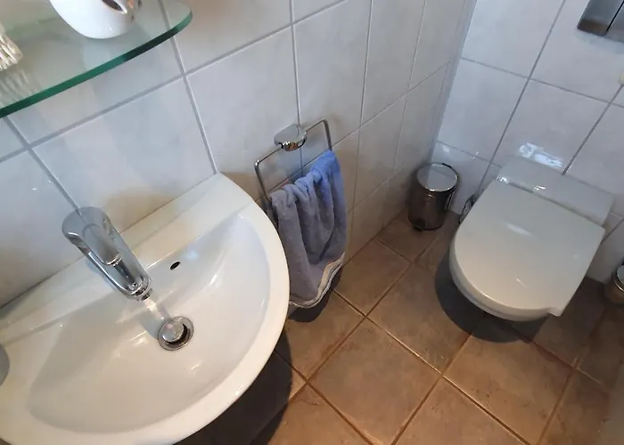 Am Gillrather Hof 公寓 *